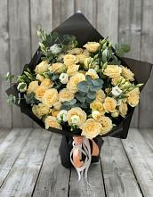 Букет цветов из:  Розы и Лизиантусы в Куйтун