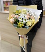 Букет цветов из:  Альстромерии, Розы и Хризантемы в Куйтун