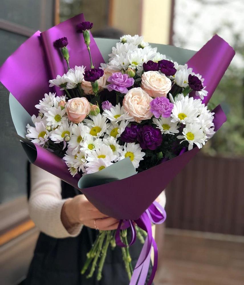 Букет цветов из: Хризантемы, Гвоздики и Розы в Куйтун