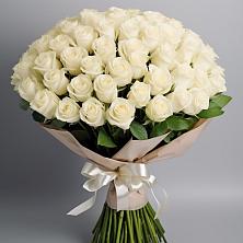 Букет 101 беля роза Белоснежка в Куйтун