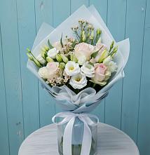 Букет цветов из:  Розы и Лизиантусы в Куйтун