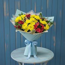 Букет цветов из:  Альстромерии и Хризантемы в Куйтун
