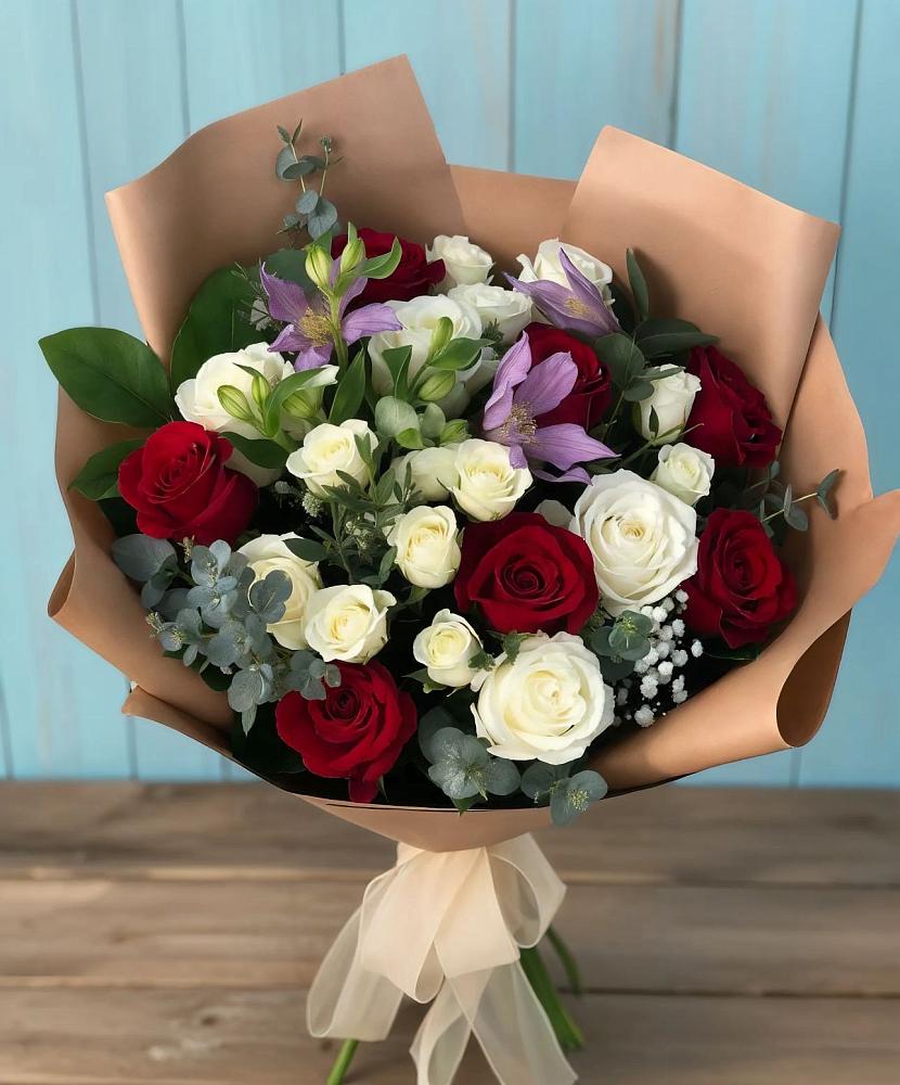 Букет цветов из: Розы и Альстромерии в Куйтун